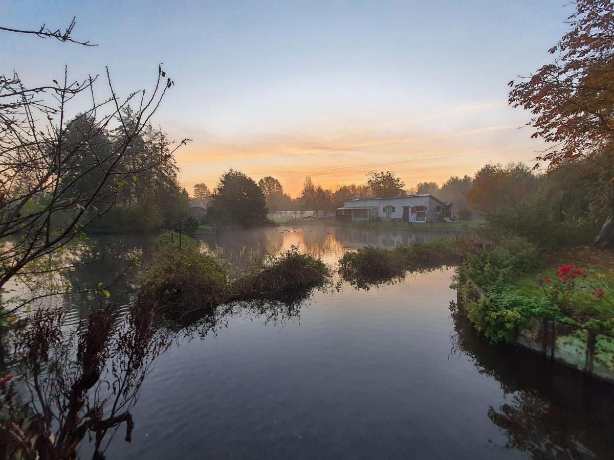 Le Cottage Des Hortillonnages อาเมียงส์ ภายนอก รูปภาพ
